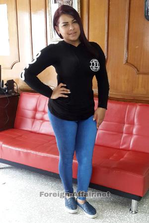 167046 - Kenia Age: 40 - Costa Rica