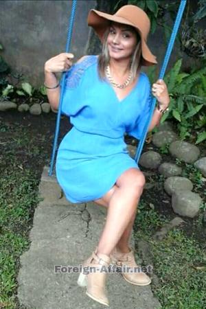 167639 - Michelle Age: 45 - Costa Rica