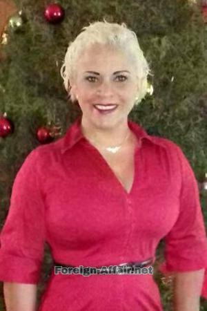 169798 - Carol Age: 49 - Costa Rica