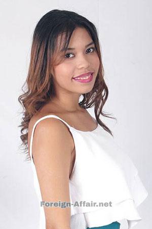 179302 - Hillary Age: 26 - Venezuela