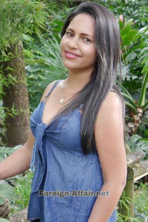 181521 - Adriana Age: 41 - Colombia