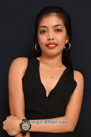 187505 - Mariane Age: 28 - Philippines