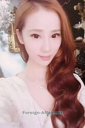 189405 - Lily Age: 37 - China