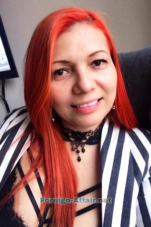 190059 - Liliana Age: 46 - Colombia
