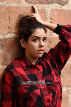 192912 - Andrea Age: 24 - Colombia