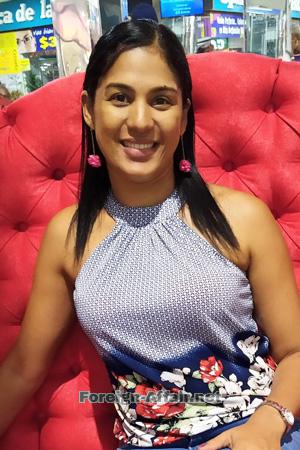 195449 - Emi Age: 45 - Colombia