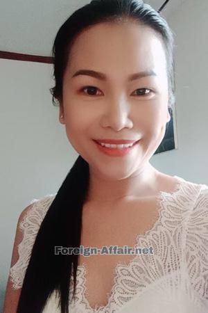 195483 - Piyawan Age: 43 - Thailand