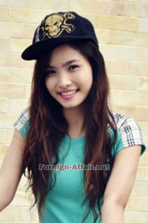 195815 - Thu Ha Age: 35 - Vietnam