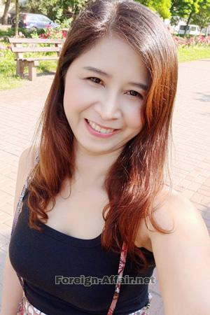 196088 - Maneeporn (Maki) Age: 46 - Thailand