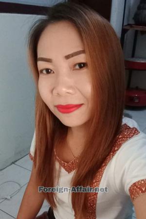 199888 - Raveewan Age: 46 - Thailand