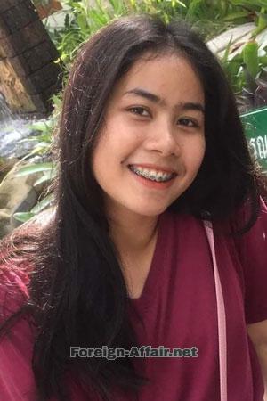 200436 - Duangkaeo Age: 26 - Thailand