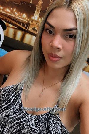 200661 - Angela Age: 34 - Colombia