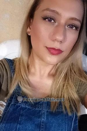 201122 - Daniela Age: 28 - Colombia