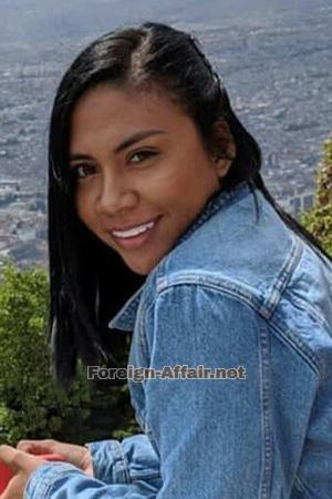 201129 - Estefany Age: 31 - Colombia