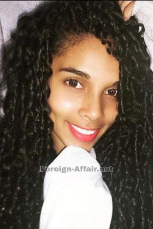 201273 - Diana Age: 29 - Colombia