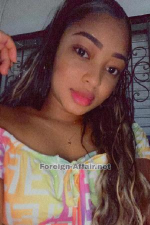 202269 - Dayana Age: 23 - Colombia