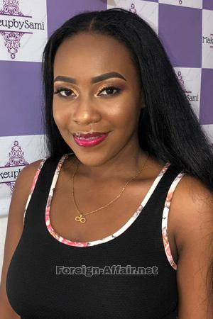 204593 - Valentina Age: 23 - Colombia