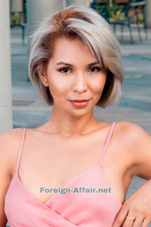 205923 - Karen Age: 35 - Colombia