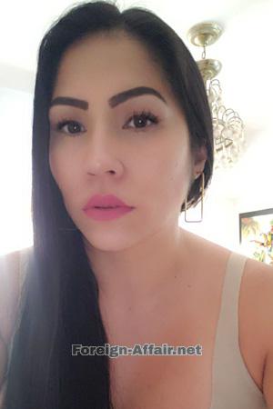 207049 - Nazly Age: 44 - Colombia