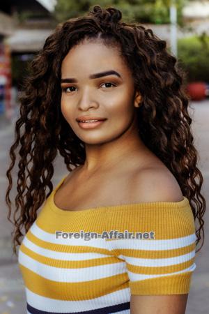 207059 - Gledis Age: 26 - Colombia