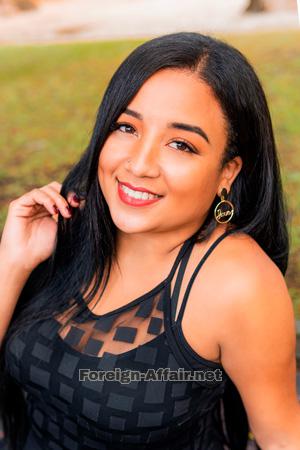 207504 - Sara Age: 26 - Colombia