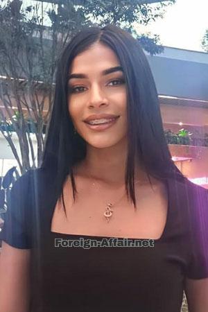 208254 - Luisana Age: 26 - Colombia