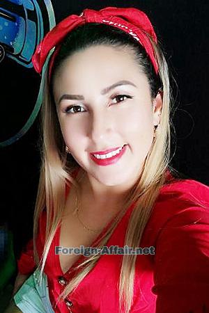 209327 - Melissa Age: 34 - Costa Rica