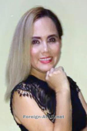 210411 - Cinthia Age: 44 - Costa Rica