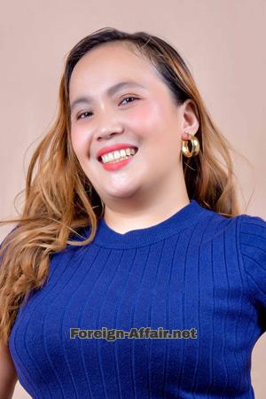 210758 - Junalyn Age: 34 - Philippines