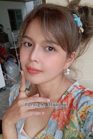 210830 - Chayapha Age: 33 - Thailand