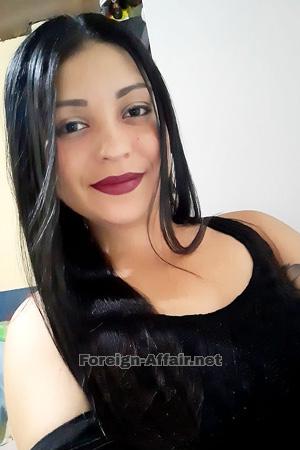 211258 - Yoselin Age: 32 - Costa Rica