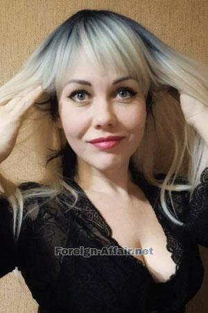 212292 - Kseniya Age: 43 - Ukraine
