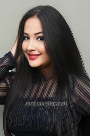 212769 - Luz Mery Age: 31 - Colombia