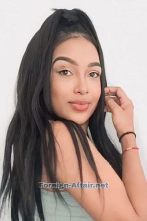 212978 - Karina Age: 36 - Colombia