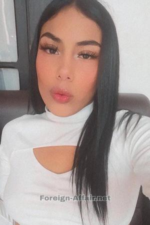 214721 - Hellen Age: 23 - Costa Rica