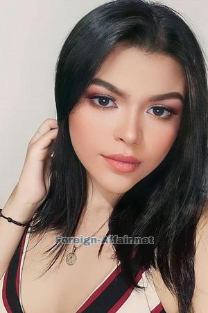 215240 - Andrea Age: 25 - Colombia