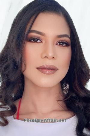 215261 - Julie Age: 31 - Colombia