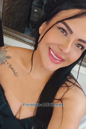 215265 - Keily Age: 31 - Colombia