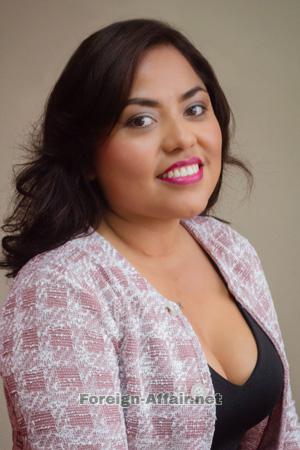 216812 - Paola Age: 39 - Peru