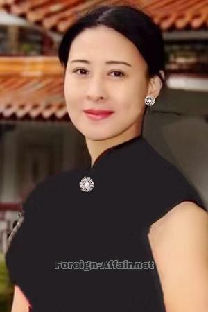 217175 - Yayan Age: 52 - China