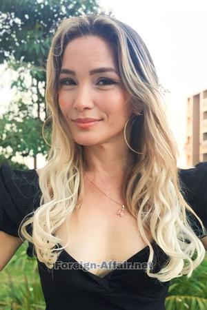 217890 - Isabel Age: 44 - Colombia