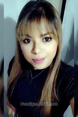 219146 - Kim Age: 30 - Costa Rica