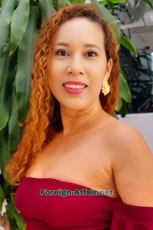 219151 - Margalida Age: 50 - Colombia