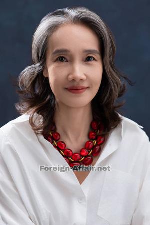 219983 - Flora Age: 55 - China