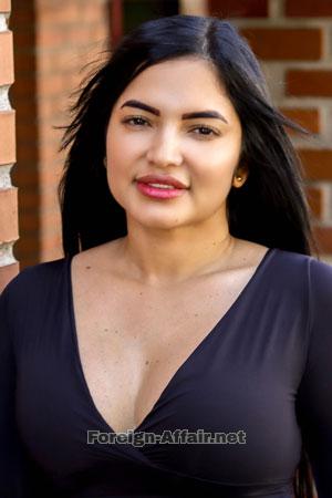 220339 - Paola Age: 40 - Colombia