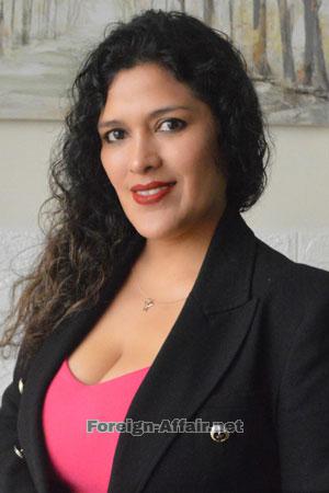 220612 - Ysabel Age: 44 - Peru
