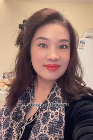 220804 - Alyssa Age: 52 - China
