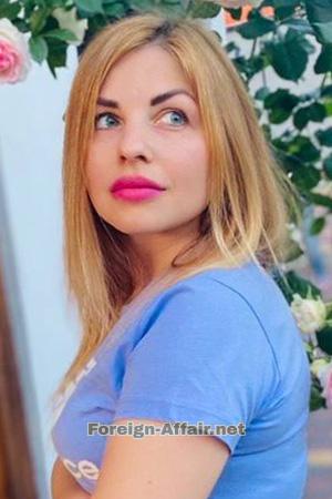 221775 - Alina Age: 33 - Ukraine