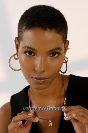 222381 - Keilin Age: 27 - Colombia