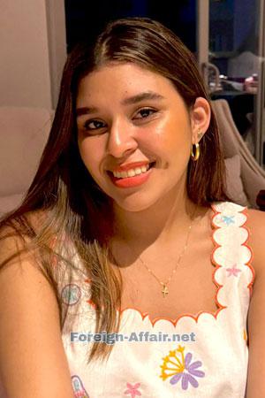 223713 - Karla Age: 25 - Colombia